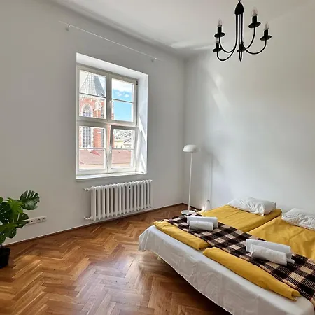 Small Market Square - Old Town * Cracovie